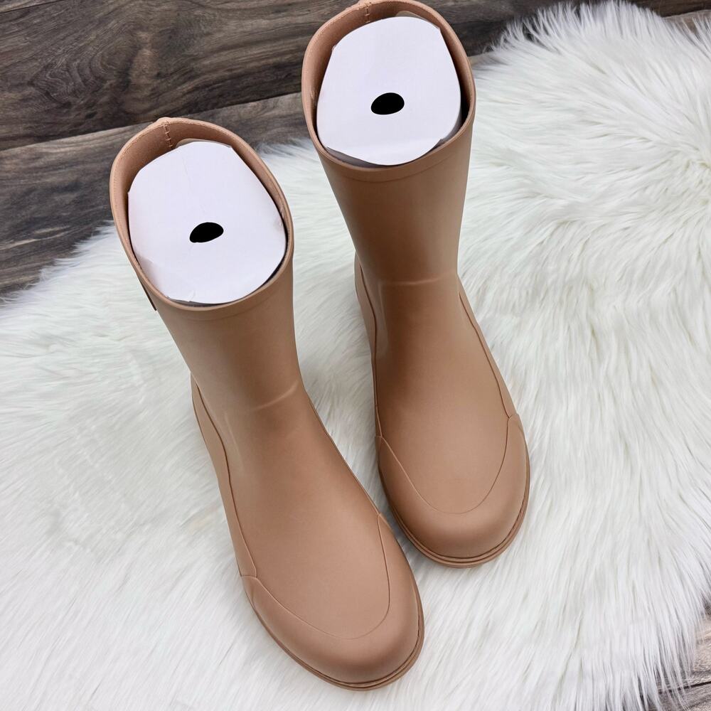 NIB FitFlop 10 Wonderwelly Short Waterproof Rubber Rain Boots Bootie Latte Tan - Picture 2 of 16